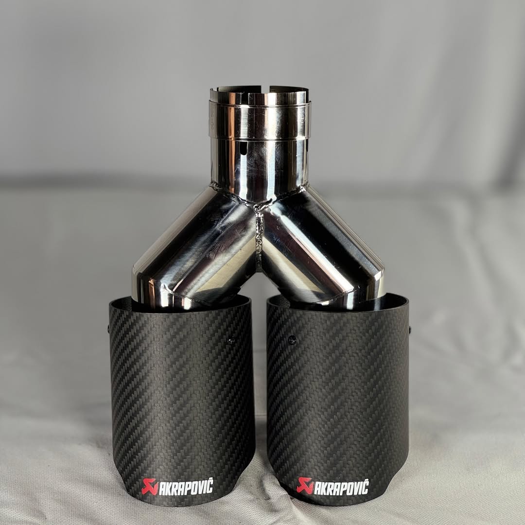 Akrapovic Exhaust Tip | Matte Carbon Dual Tip