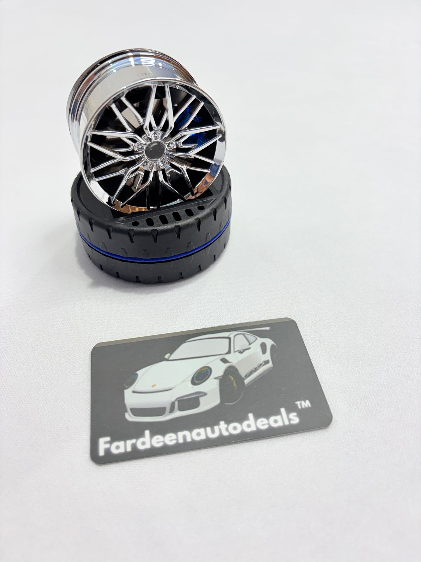 Solar Alloy Wheel Car Air Freshener – Rotating Dashboard Perfume