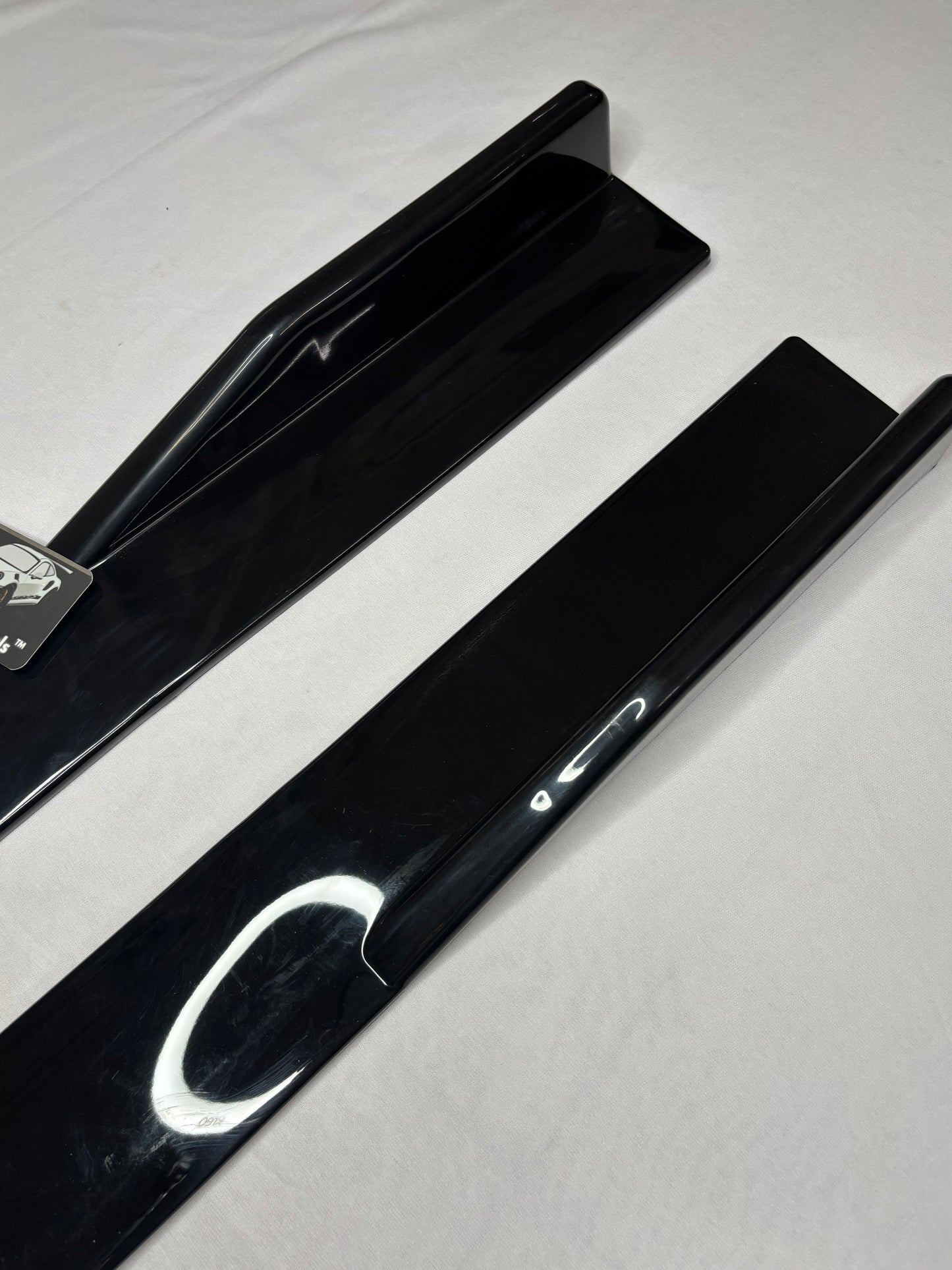 120cm Universal Glossy Black Side Skirt – Premium Quality for All Cars