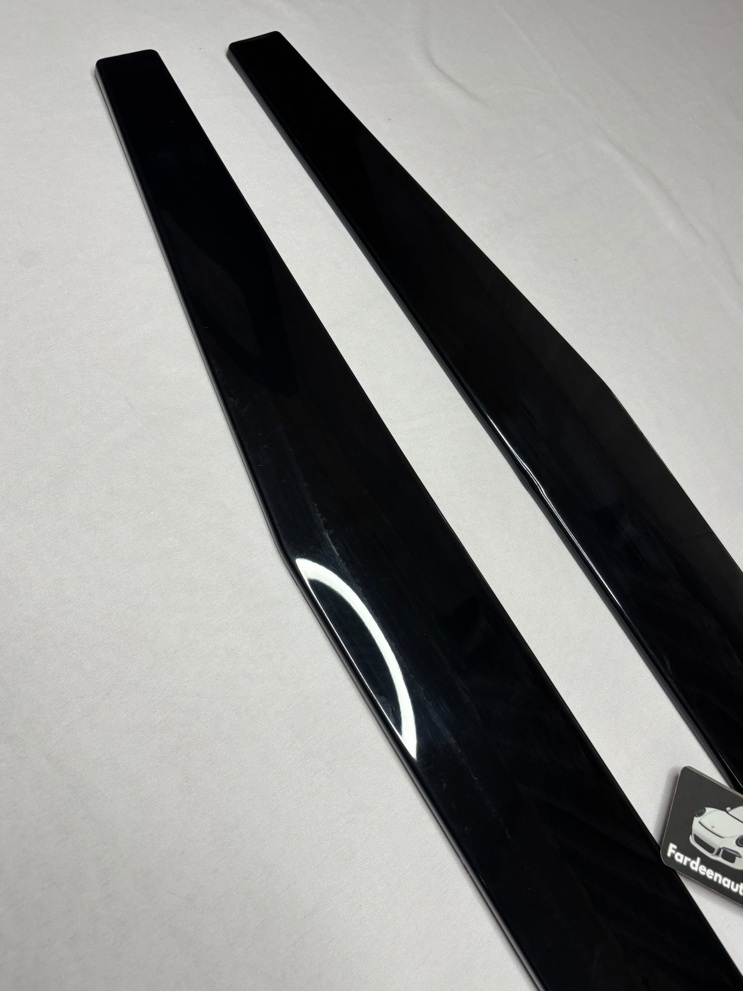 120cm Universal Glossy Black Side Skirt – Premium Quality for All Cars